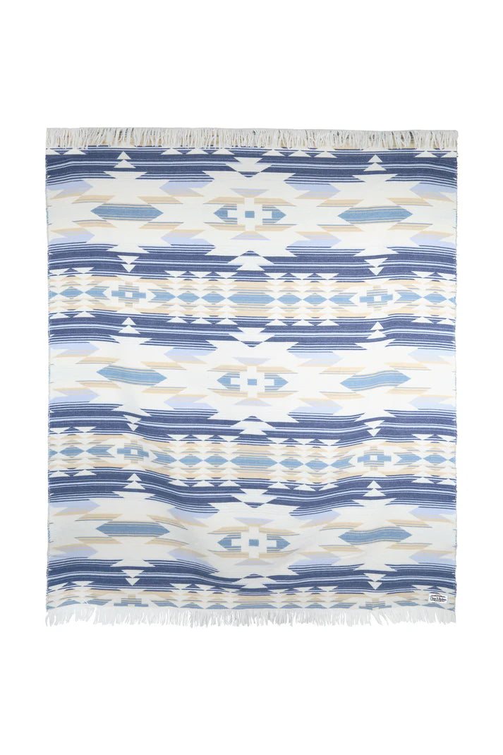 Pure Western Jessa Throw Rug